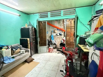Chỉ 2 tỷ 950 triệu có ngay căn trệt lầu riêng biệt, full nội thất, giữa trung tâm thủ đức 1