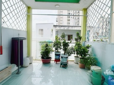 Bán nhà 3 tầng, 23m2, hoàng diệu, quận 4 - giá 7.5 tỷ - sổ hồng chính chủ 2