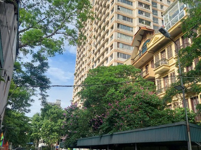 Chung cư giá siêu mềm minh khai 100m oto đỗ thoải mái chưa đên 5tỷ 1