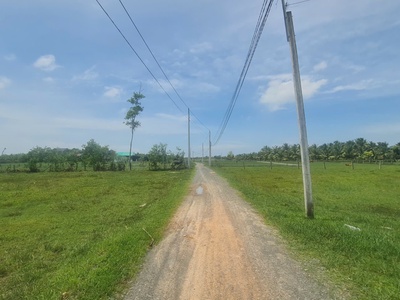 Bán 10m x 38m đất thổ cư lô 2 nguyễn thông - tân bình - lagi giá ngộp 2
