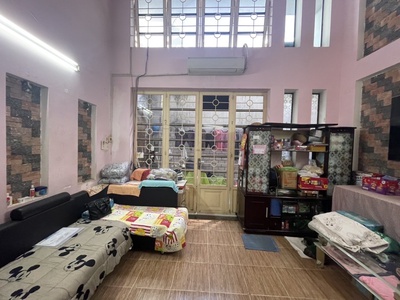 Chủ thiện chí bán nhà 2 mặt tiền đuongà đoàn văn bơ và nguyên tất thành- xe hơi đậu cửa- thông qua 4
