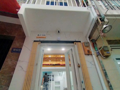 Nhỉnh 1 tỷ sổ hồng riêng tphcm nhà full nội thất cao cấp trung tâm tân bình 3