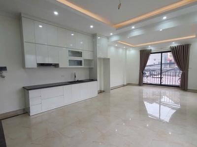 Phan đình giót - 5 tâng - thang máy - ô tô ngủ trong nhà- nhỉnh 13 tỷ 3