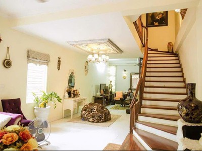 Bán nhà phú xá - lâu đài mini 52m , 5 tầng, mặt tiền 4.5m - giá 9.8 tỷ 2