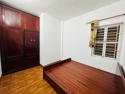 Cơ hội vàng  nhà tây hồ - ngõ 603 lạc long quân - 43m2 5 tầng - giá chỉ 8.4 tỷ 1