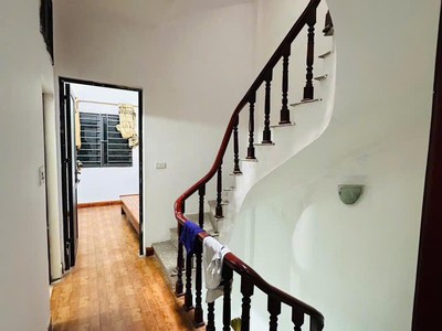 Cơ hội vàng  nhà tây hồ - ngõ 603 lạc long quân - 43m2 5 tầng - giá chỉ 8.4 tỷ 3
