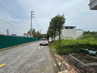 Bán lô đất đấu giá đẹp   gần bigc tp bắc giang   giá 2 1