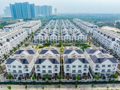 Bán suất ngoại giao liền kề eurowindow twin parks gia lâm view công viên 1