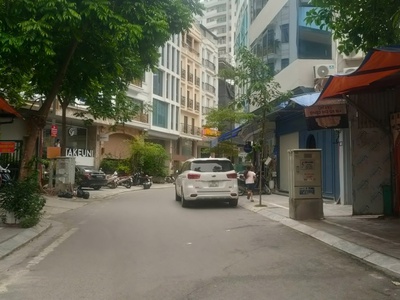 Bán nhà nguyễn văn huyên, phân lô, vỉa hè ôtô tránh, 2 mặt tiền kinh doanh, 71m2 chỉ 26 tỷ 3