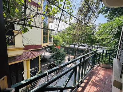 Bán nhà phân lô phố hồng hà , ba đình , lô góc 3 mặt, vỉa hè oto tránh 14,5 tỷ 4