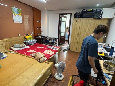 : mặt phố pháo đài láng , sát phố ,kinh doanh sầm uất, cạnh công viên 72m, chỉ 20 tỷ 3