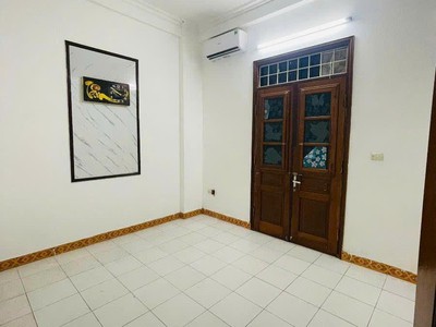 Bán nhà ngõ 144 quan nhân - thanh xuân 45m , 4 tầng vf3 đỗ cửa ngõ thông hoàng ngân, lê văn lương, 3