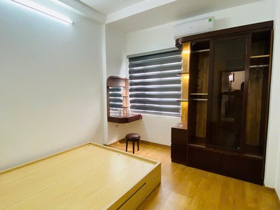 Phố trạm - long biên - nhà dân xây - ô tô vào nhà - kinh doanh - chỉ 7.4 tỷ 1