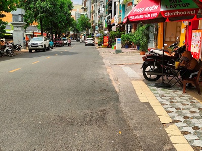 Bán chdv 5 tầng, có tm, dòng tiền 600 triệu.n, ấp bắc, chỉ 12.3 tỷ...