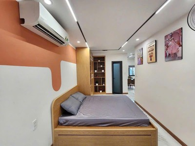 Cần tiền gấp nên bán gấp nhà 3 tầng siêu đẹp khu trường chinh, tân phú 1