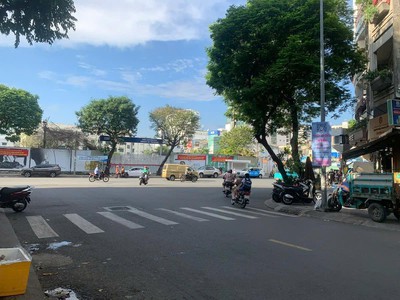 Chủ kẹt vốn gửi bán gấp lô đất góc 40m  lê trọng tấn, chỉ 3.9 tỷ, 1