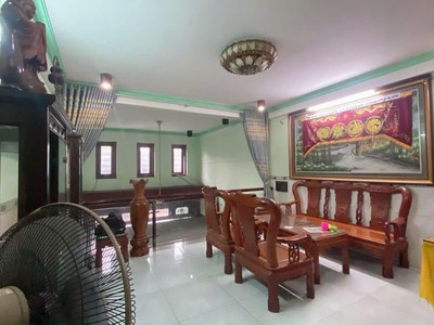 Bán nhanh trong tháng, mt, 5 tầng, 115m2, ở / cho thuê tốt, nguyễn hữu tiến 0