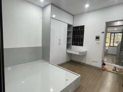 Bán nhà tập thể phố 8/3 sử dụng 60m2 view thoáng có sân chơi giá chỉ 2.8 tỷ 2