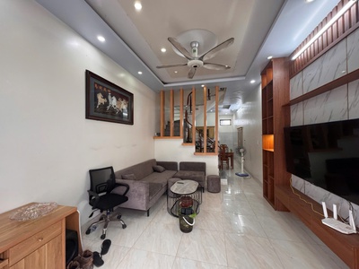 Bán nhà 45m 3 tầng đường Lũng Bắc. Sổ Đỏ Chính Chủ. Giá rẻ 1