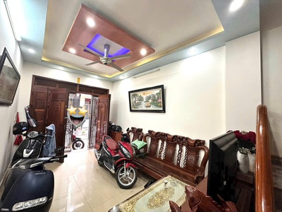 Mrs Tâm Bán nhà 3 tầng 2,9 tỷ ngay đầu Bãi Sậy, Trại Chuối, Hồng Bàng, Hải Phòng 1