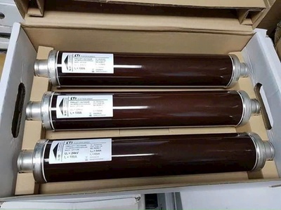 Cung cấp   cầu chì trung thế  6,6KV, 7.2KV, 11KV, 12KV, 24KV 0