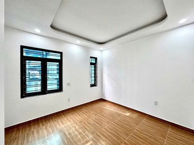 Nhà xây mới chợ cột đèn - lê chân   3,5 tỷ 2
