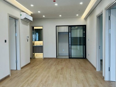 Căn hộ hoàn thiện đẹp, thiết kế 3 ngủ 95m- An Lạc, Symphony, Hoài Đức. 2