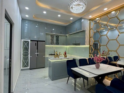 110,2m2 - Giá 8.9 tỷ - Đủ nội thất - 5PN - Hẻm Phạm Hữu Lầu - Quận 7 1