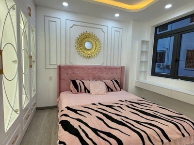 110,2m2 - Giá 8.9 tỷ - Đủ nội thất - 5PN - Hẻm Phạm Hữu Lầu - Quận 7 5
