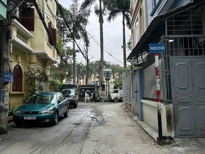 Nhà phân lô bàn cờ trung tâm quận cầu giấy tiện kinh doanh ô tô tránh, dừng đỗ 5