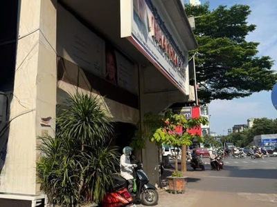 Cơ Hội Sở Hữu Toà Nhà Văn Phòng Vị Trí Vip Văn Cao Dòng Tiền   2,4 Tỷ/ năm. 0