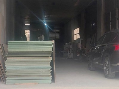 Cho thuê nhà 2t, 350m2, mt12m, 20 triệu, kd, bắc hồng, đông anh. 0