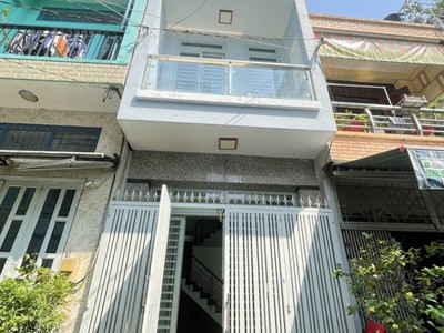 Phạm văn chí - q6 - hẻm xe hơi - 33m2 - 2 tầng 2pn 2wc - chỉ 4.5 tỷ 0