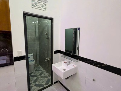 Nhà lầu thiết kế hiện đại phong cách đẹp - giá chỉ 980 triệu 3