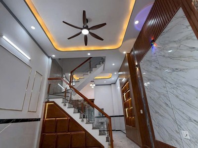 Nhà lầu thiết kế hiện đại phong cách đẹp - giá chỉ 980 triệu 1