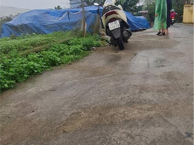  còn duy nhất 1 lô đẹp tại tổ 6, p. hoàng diệu  diện tích: 113m   mặt tiền: 5m  giá đầu 0