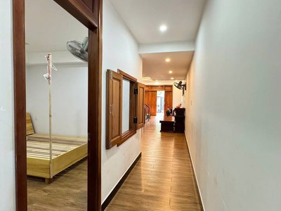 Gấp bán - ngã tư phú nhuận - phan đình phùng - hxh 7m- 55m2 - 4 tầng - 5 pn - sổ a4- 8,x 2