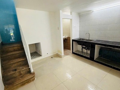 Cc mặt tiền hồng bàng   trệt   lầu   ở và kd   nhỉnh 4 đồng - giá tốt khó tìm   4