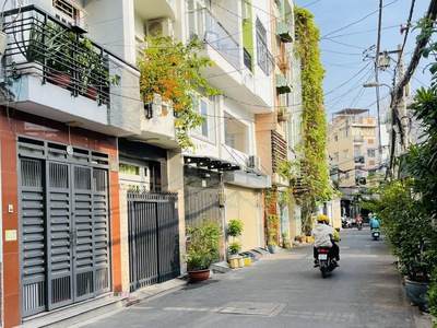 Gấp bán - ngã tư phú nhuận - phan đình phùng - hxh 7m- 55m2 - 4 tầng - 5 pn - sổ a4- 8,x 3