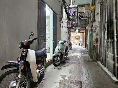 3.7 tỷ - 5 tầng - nhà đẹp ở ngay - kcbt chắc chắn - trung tâm đống đa 3