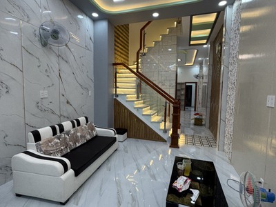 Nhà 3 tấm   84m    gần aeon mall tên lửa - bình tân   chỉ 9.28 tỷ 0