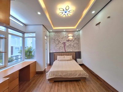 Lên sóng bán nhà mới tl26 sát chợ cầu đồng  shr  hc, đường 6m ô tô ngủ trong nhà 1