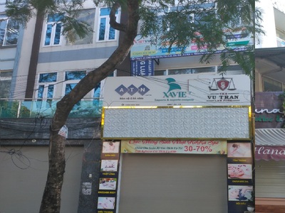 Cho thuê căn nhà phố Trần Kim Xuyến. DT 82M x 5 Tầng, mặt tiền 5m. Phù hợp kinh doanh và văn phòng 1