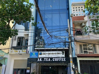 Toà nhà văn phòng ngang 12m khu sân bay - hdt 140 triệu/tháng - 7 tầng ốp kính - 35 tỷ 1