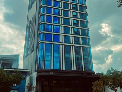 Bán building ngang 11,2m hầm 10 tầng trục quốc tế đẳng cấp 307b nguyễn văn trỗi - hdt 450tr/th 1