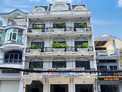 Hot    căn góc 2 đường lớn 484q nơ trang long - nguyễn xí - 26x18m - hdt 130tr/th - 39 tỷ 1