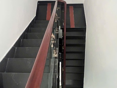 Nhà 4 tầng  6x24  mới đẹp hẻm xe hơi   ngay cục thi hành án q12 3
