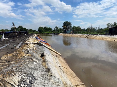 Đất vườn mt bờ kênh trung đông 7 hóc môn 4.000m   giá 2,799 triệu/m 1