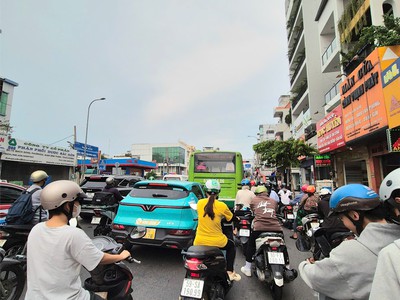 Nhà 6 tầng 2 mt lê văn duyệt  đinh tiên hoàng cũ  q bình thạnh ngay cầu bông 2