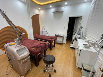 Quận 10   sang spa body trị liệu đẹp p/cách nhật   chuẩn sang và facial máy công nghệ cao, tel : 4